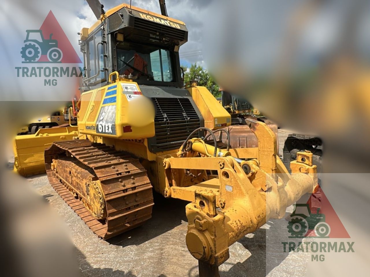Trator de Esteira Komatsu D61-EX ano 2020