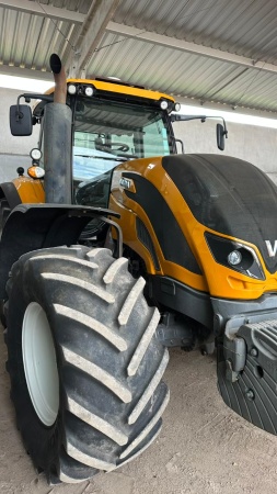 Trator Valtra CVT 230 ano 2018