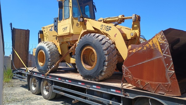 Pá Carregadeira Caterpillar 936F ano 1997