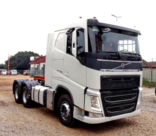 Caminhão Volvo FH 540 ano 2021
