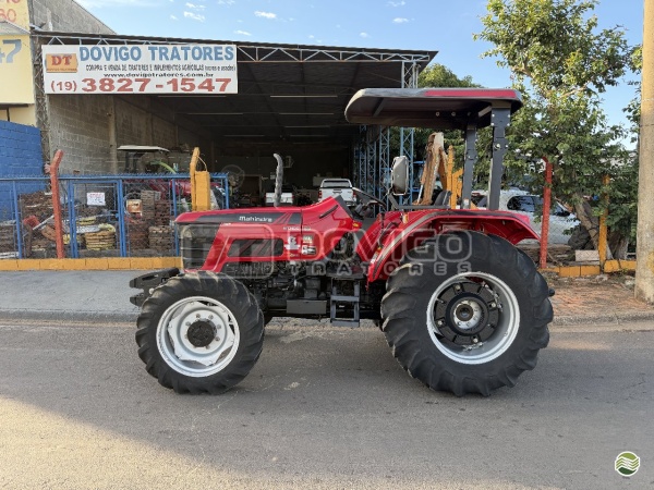 Trator Mahindra 6065 ano 2023