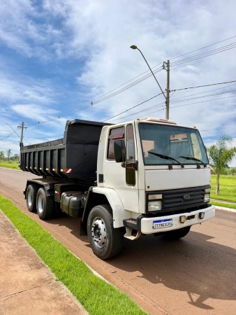 Caminhão Ford Cargo 2425 6x4 ano 1998 - Cargo 2425 6x4 - Caminhões e Carretas