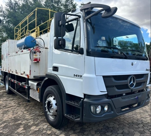 Caminhão Mercedes Benz Atego 1419 2p (Diesel) (E5) ano 2021