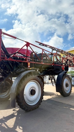 Pulverizador Autopropelido Case Patriot 350 ano 2023