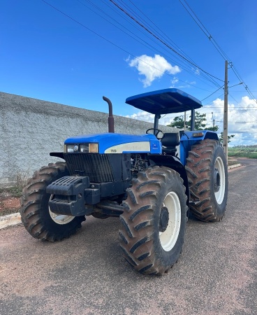 Trator New Holland 7630 ano 2007
