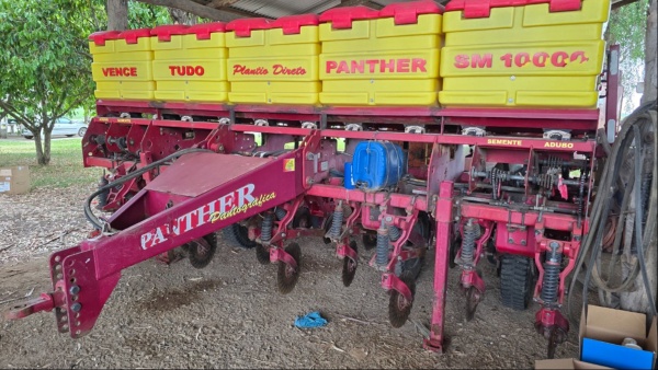 Plantadeira Vence Tudo Panther SM 11000 ano 2012