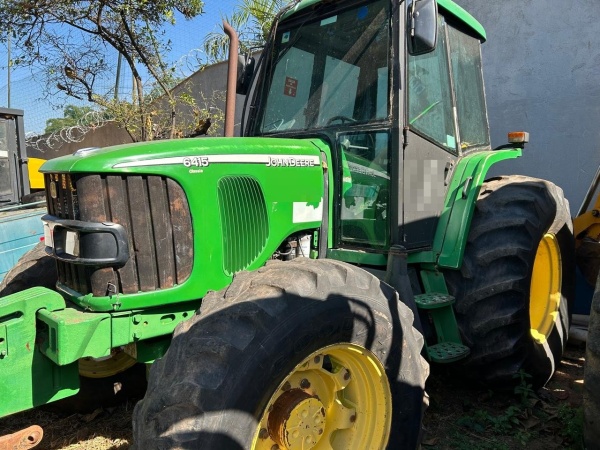 Trator John Deere 6415 ano 2011 - 6415 - Máquinas Agrícolas