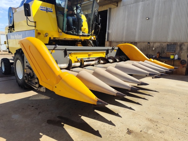 Plataforma Valtra PM 509 L  ano 2012