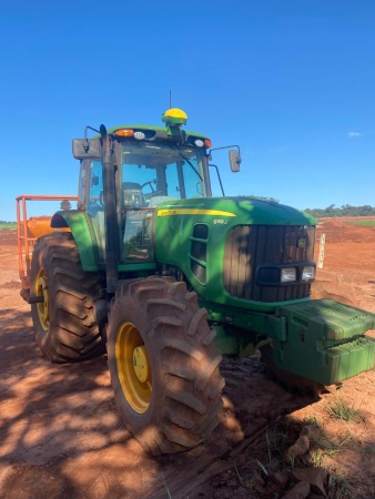 Trator John Deere 6180J ano 2013 - 6180J - Máquinas Agrícolas