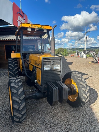 Trator Valmet 685 ano 1996