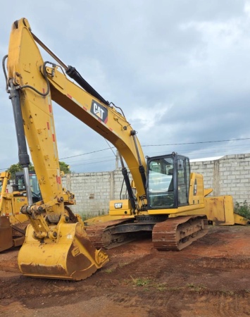 Escavadeira Caterpillar 320GC ano 2019