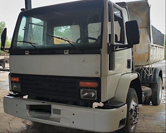 Caminhão Ford Cargo 1415 ano 1995