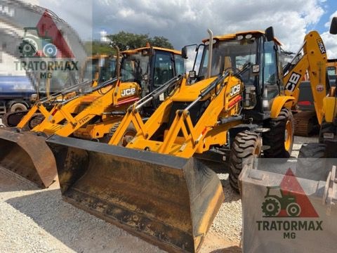 Retroescavadeira JCB 3CX ano 2022 - 3CX - Máquinas de Linha Amarela