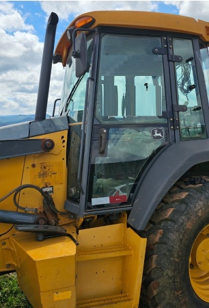 Retroescavadeira John Deere 310L ano 2020