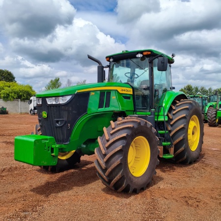 Trator John Deere 7M 230 ano 2024