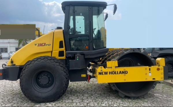 Rolo Compactador New Holland V110PD ano 2023