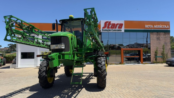 Pulverizador Autopropelido John Deere 4630 ano 2016