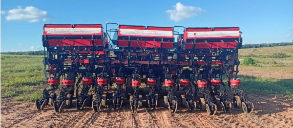Plantadeira Baldan SP 5500 ano 2016