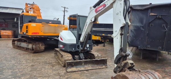 Mini Escavadeira Bobcat E55Z ano 2021