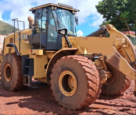 Pá Carregadeira Caterpillar 966L ano 2020 - 966L - Máquinas de Linha Amarela