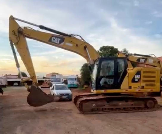 Escavadeira Caterpillar 320 ano 2018 - 320 - Máquinas de Linha Amarela