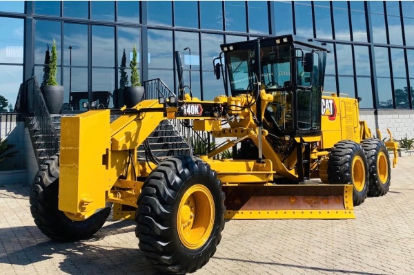 Motoniveladora Caterpillar 140 K ano 2022