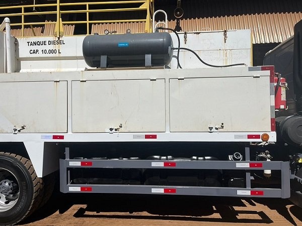Caminhão Ford Cargo 2629 ano 2019