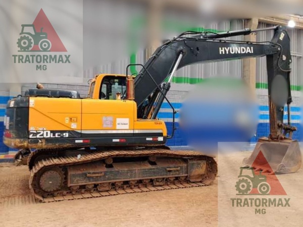 Escavadeira Hyundai R220LC-9 ano 2022 - R220LC-9 - Máquinas de Linha Amarela