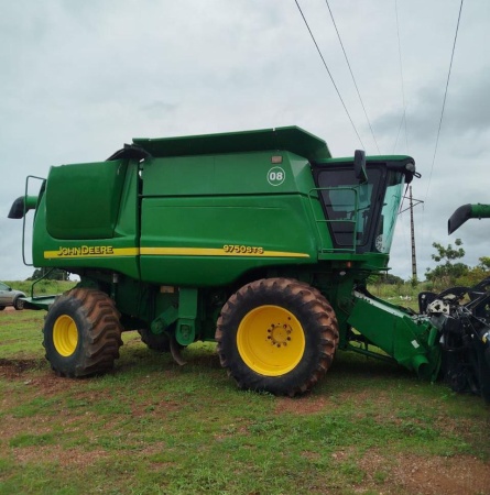 Colheitadeira John Deere 9750 STS ano 2010