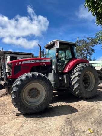 Trator Massey Ferguson MF 7415 ano 2015