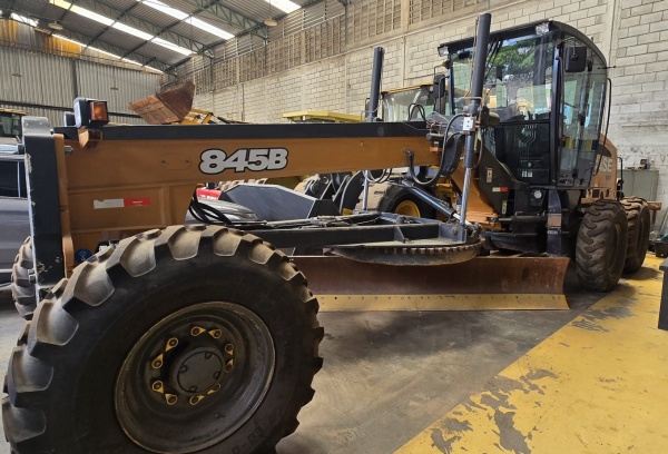 Motoniveladora Case 845B ano 2021