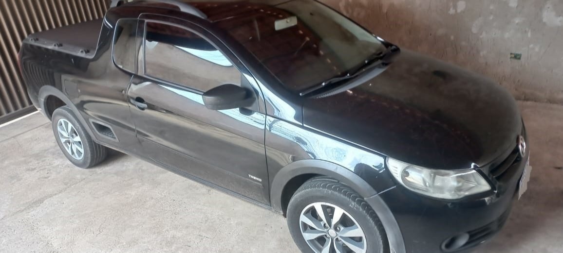 Outros caminhões Volkswagen Saveiro ano 2013