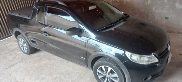 Outros caminhões Volkswagen Saveiro ano 2013