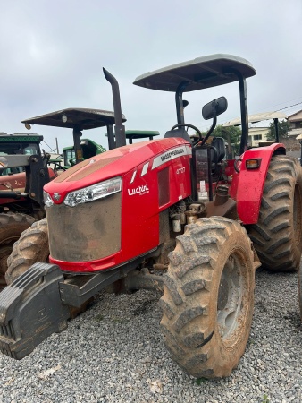 Trator Massey Ferguson MF 4707 ano 2021