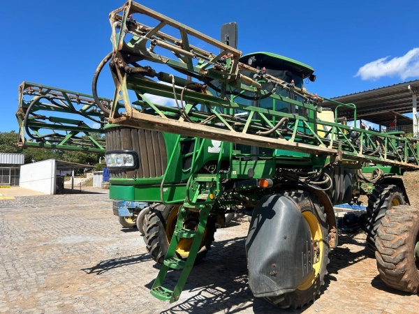 Pulverizador Autopropelido John Deere 4630 ano 2011