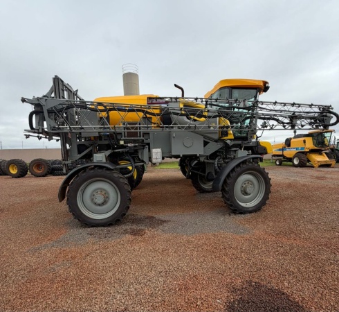 Pulverizador Autopropelido PLA 125 J ano 2021