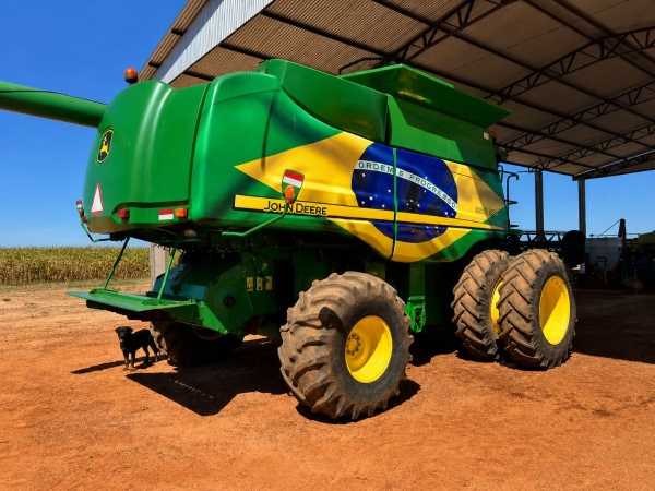 Colheitadeira John Deere 9670 STS ano 2013 - 9670 STS - Máquinas Agrícolas