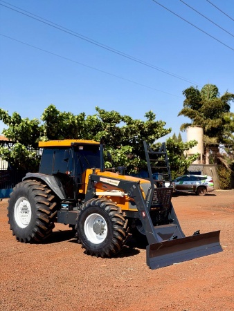 Trator Valtra BH 180 ano 2008 - BH 180 - Máquinas Agrícolas