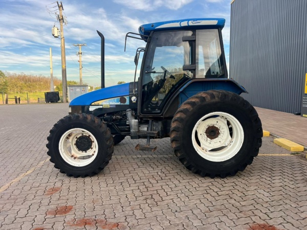 Trator New Holland TL 75E ano 2008