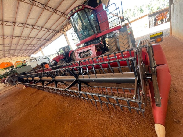 Colheitadeira Case Axial-Flow 2799  ano 2016