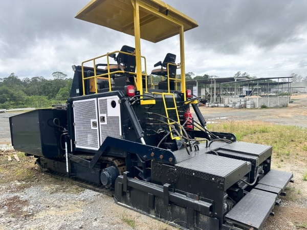 Vibroacabadora bomag VDA 700 MAX ano 2026