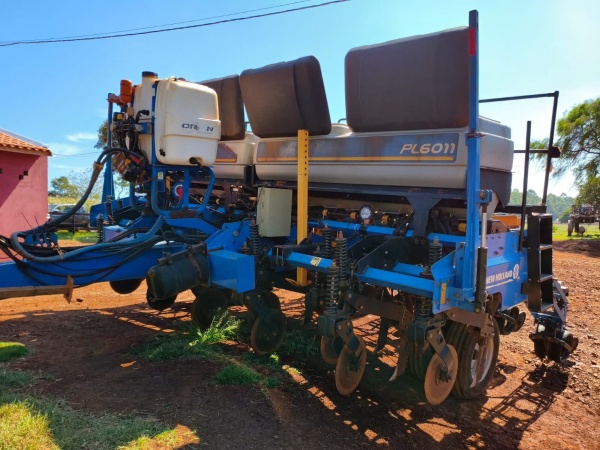 Plantadeira New Holland PL6011 ano 2019