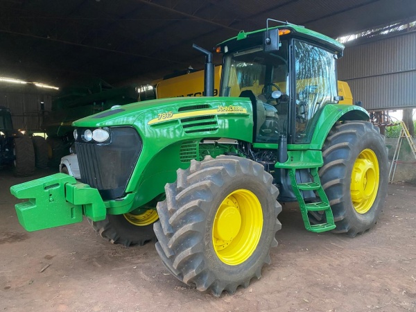 Trator John Deere 7815 ano 2009 - 7815 - Máquinas Agrícolas