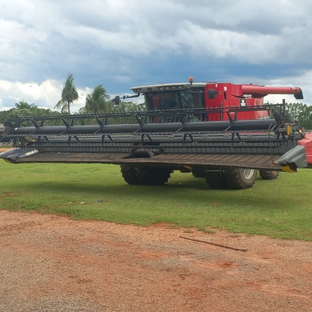 Colheitadeira Massey Ferguson MF9790 ano 2013
