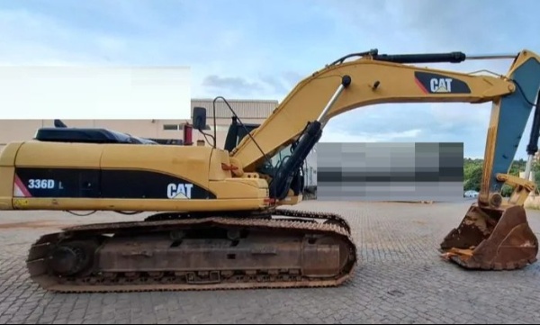 Escavadeira Caterpillar 336DL ano 2010