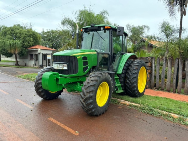Trator John Deere 6125 J ano 2017 - 6125 J - Máquinas Agrícolas