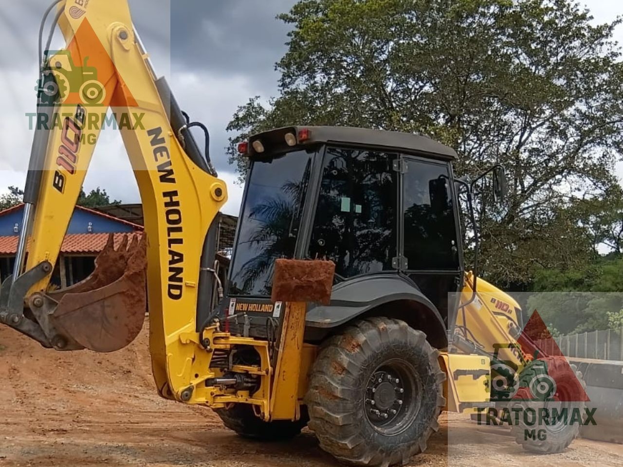 Retroescavadeira New Holland B110B ano 2023