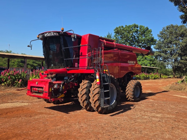 Colheitadeira Case 6150