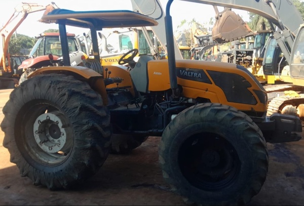 Trator Valtra A950R ano 2021