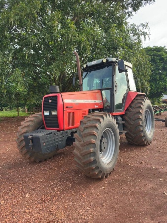 Trator Massey Ferguson MF 680 Advanced ano 2007